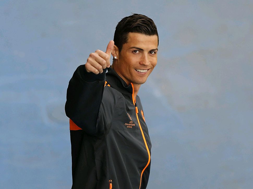 本赛季单场犯规次数最多的8场比赛，开拓者独占4场（本季单场犯规前8场，开拓者占据4席）