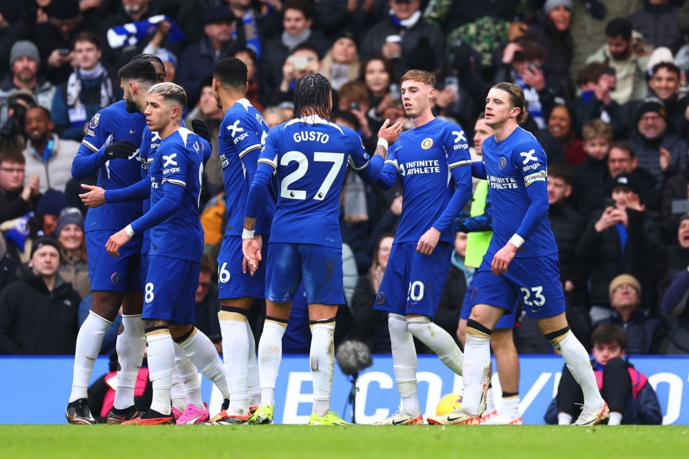 国际米兰vs科莫：劳塔罗-马丁内斯、恰尔汗奥卢首发，莫拉塔、尼科-帕斯出战（国际米兰迎战科莫：劳塔罗、恰尔汗奥卢先发，莫拉塔与尼科-帕斯登场）