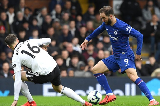 詹姆斯：我还没到百分百状态，但今晚状态比打猛龙好多了（詹姆斯：状态未达百分百，今晚明显好于对猛龙一战）