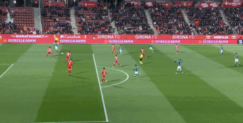 天空：利物浦正领跑格伊争夺战，其次便是拜仁的关注（天空：利物浦领跑格伊争夺战，拜仁紧随其后）