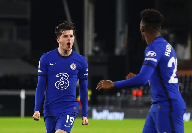 巴萨前高管：皇马就像校霸，只敢狂扁小朋友，碰到强的就缩了（巴萨前高管：皇马如校园霸凌者，欺弱避强）